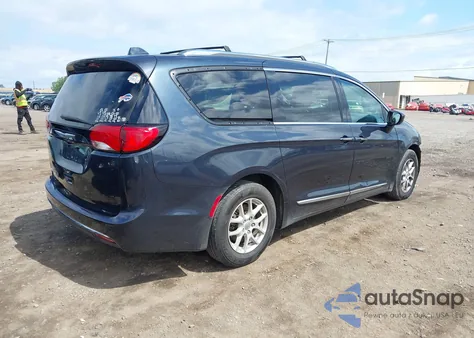 2020 Chrysler Pacifica Touring L from USA, damaged, VIN 2C4RC1BG2LR117636